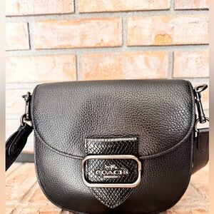 Classic coach shoulder bag in perfect condition!